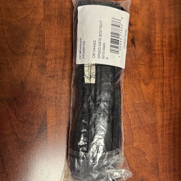 Free People Speed Date Bodysuit Black Size S FP NWT - Picture 5 of 5